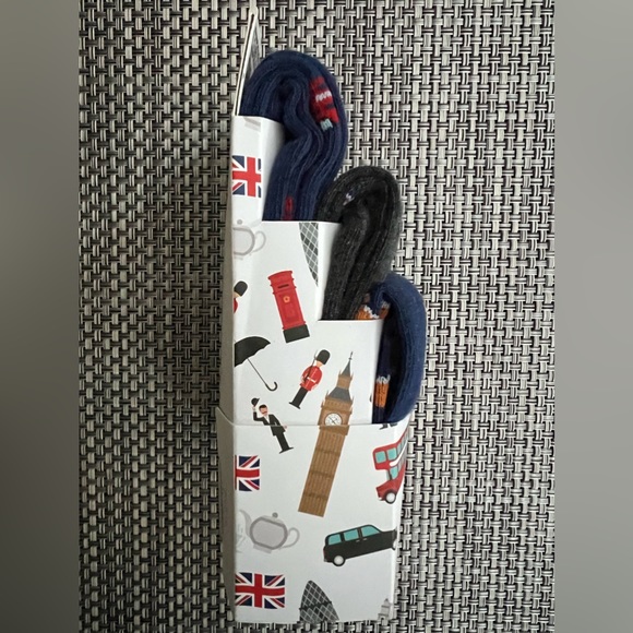 New Men's "Carnaby Sock Co London England" 3-Pair Of Socks. - Picture 2 of 3